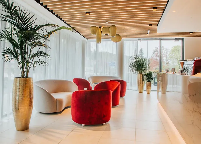 Hotel-restaurant Grambacher I Free Parking I Self Check-in