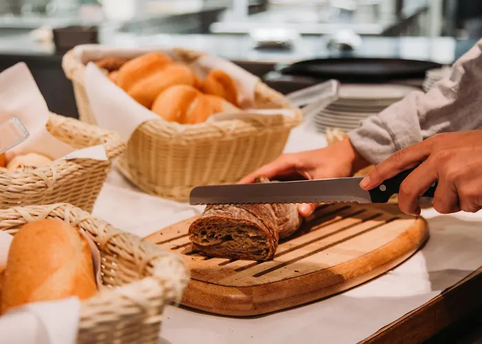 Отель Hotel-restaurant Grambacher I Free Parking I Self Check-in