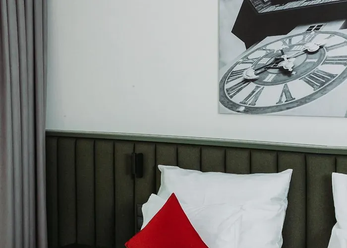 Отель Hotel-restaurant Grambacher I Free Parking I Self Check-in