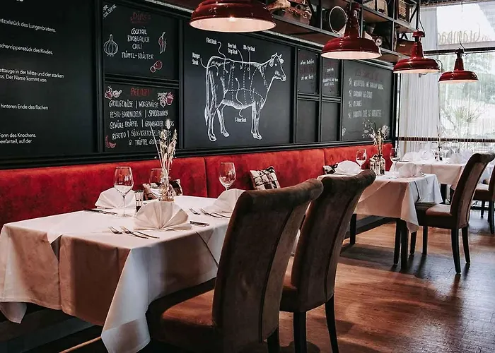 Hotel-restaurant Grambacher I Free Parking I Self Check-in Отель