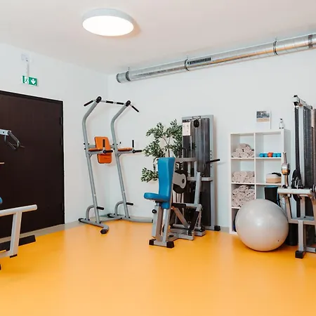 Отель Hotel-restaurant Grambacher I Free Parking I Self Check-in Грац