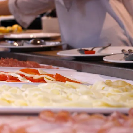 Hotel-restaurant Grambacher I Free Parking I Self Check-in Hotel 4*