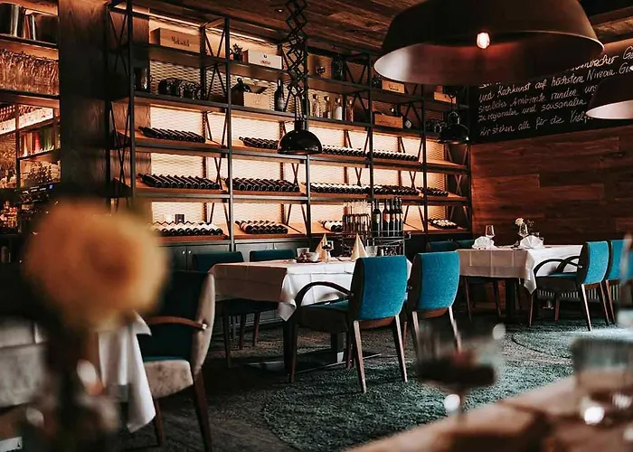 Hotel-restaurant Grambacher I Free Parking I Self Check-in Готель Грац